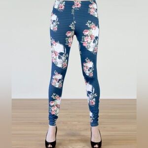 Tough Luv gray skull leggings